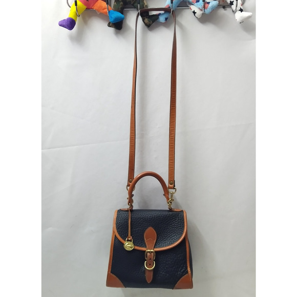 Dooney & Bourke Black Pebbled Leather Buckle Satchel Bag - Vintage Made in USA - Picture 16 of 16